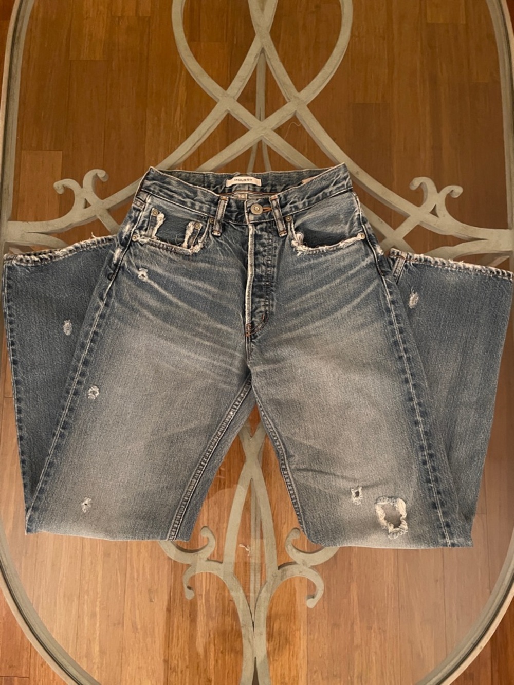 Moussy Distressed Light Blue straight leg Jeans